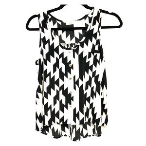 Geometric sleeveless top